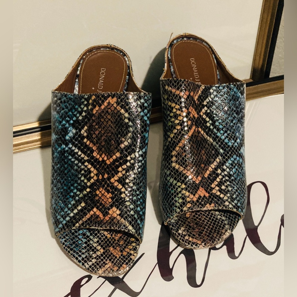 Donald J. Pliner Women's Vibrant Snake Print Mules 8.5